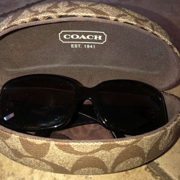 Coach Sunglasses - Picture 2 of 4